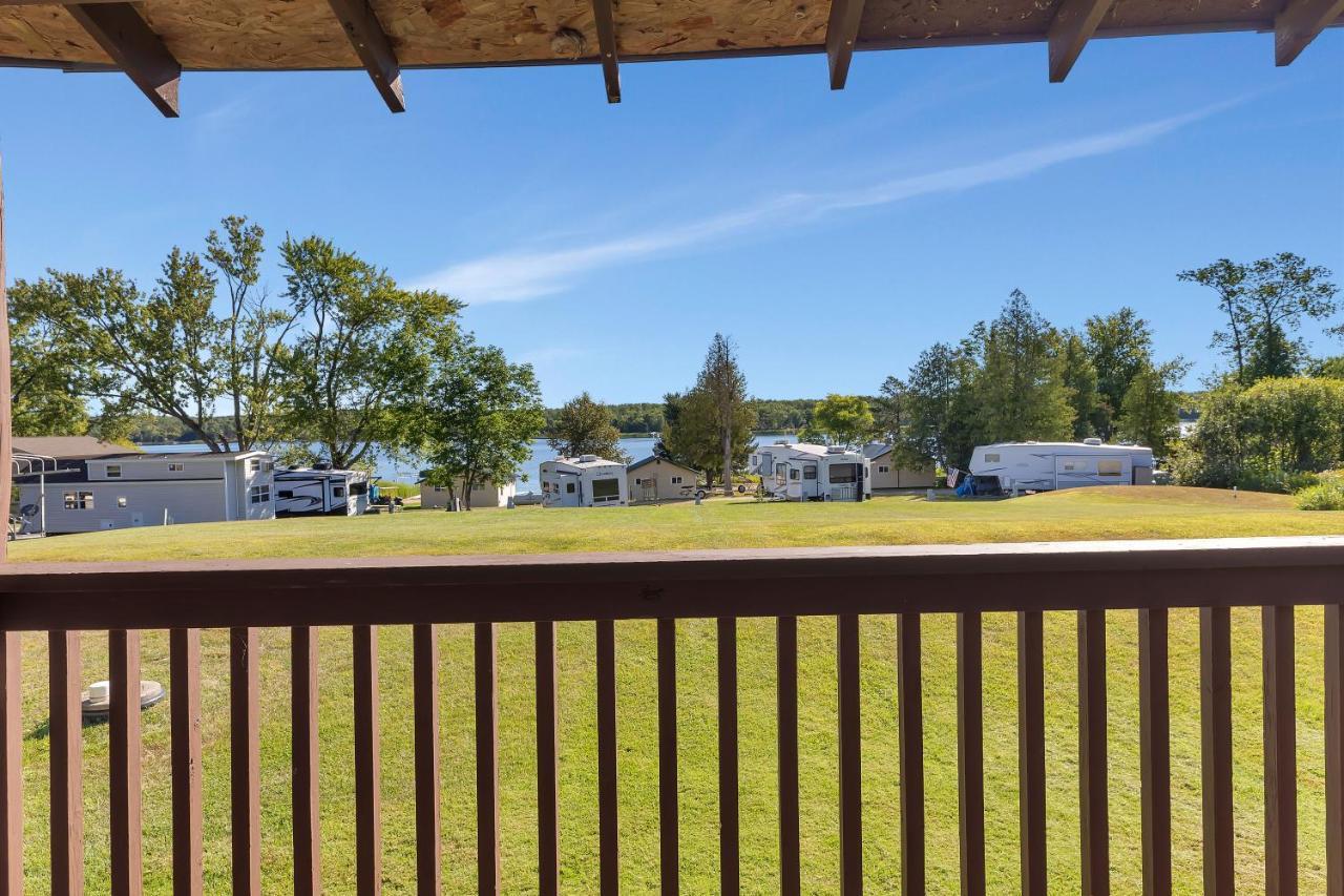 Blue Moon Resort & Motel Hill City Exterior photo